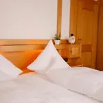 아파트 Gaestehaus Gaiser
